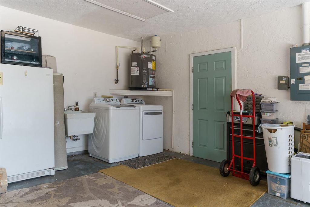 Image 28 of property listing at 2394 ARLEE LANE, Spring Hill, FL 34609