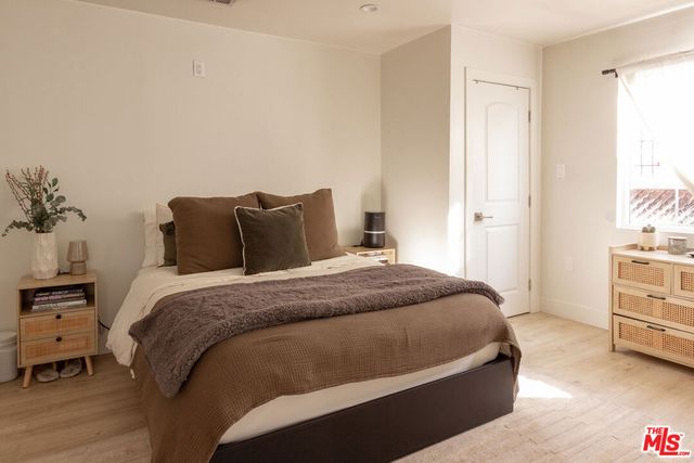 1216 N Virgil Avenue, Los Angeles, CA 90029