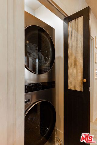 1216 N Virgil Avenue, Los Angeles, CA 90029