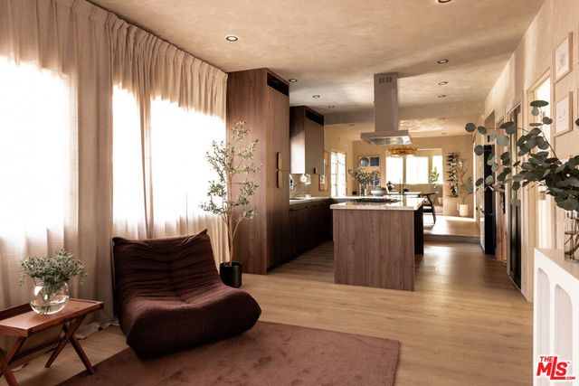 1216 N Virgil Avenue, Los Angeles, CA 90029