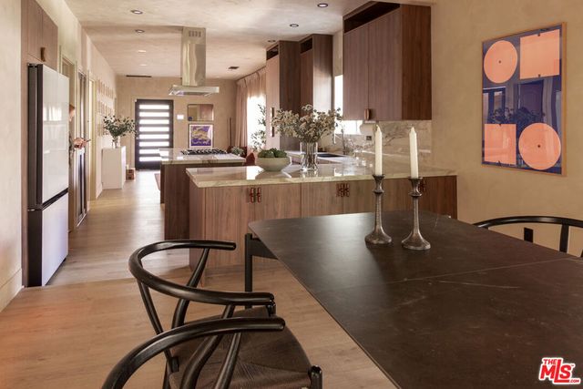 1216 N Virgil Avenue, Los Angeles, CA 90029