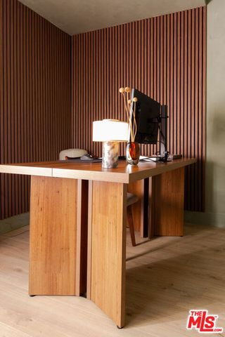 1216 N Virgil Avenue, Los Angeles, CA 90029