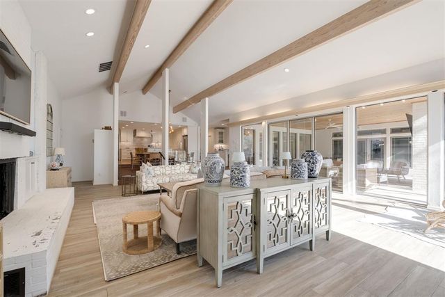 2600 Somerset Place, Oklahoma City, OK 73116