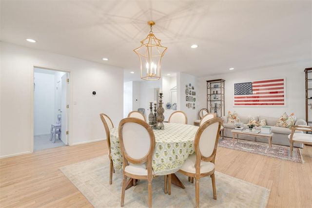 2600 Somerset Place, Oklahoma City, OK 73116