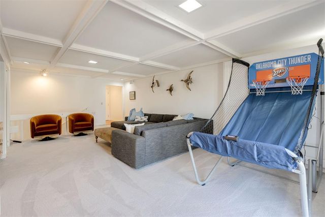 2600 Somerset Place, Oklahoma City, OK 73116