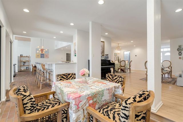 2600 Somerset Place, Oklahoma City, OK 73116