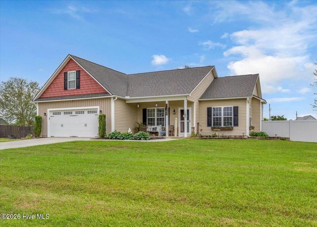 121 Buckhaven Drive, Richlands, NC 28574