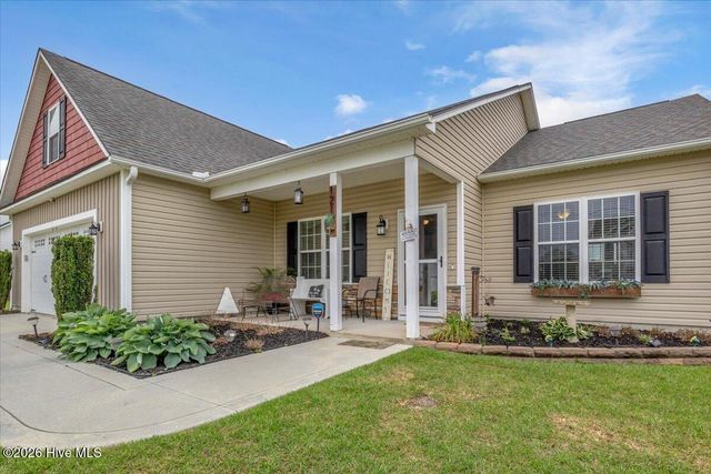 121 Buckhaven Drive, Richlands, NC 28574