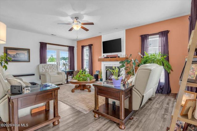 121 Buckhaven Drive, Richlands, NC 28574