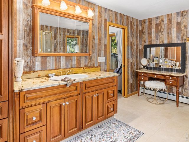 11982 Peak To Peak Dr, Allenspark, CO 80510