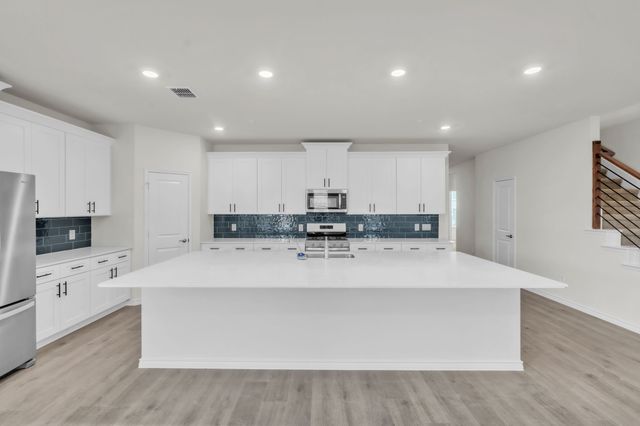 9424 Gossamer St, Mckinney, TX 75071