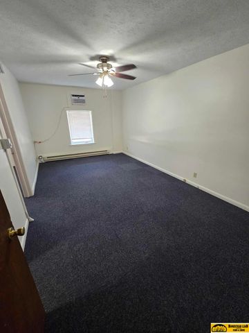 105 N 4th Street, Beatrice, NE 68310