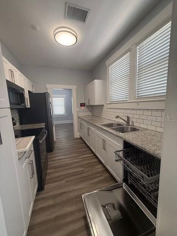 208 N TAMPANIA AVENUE, Tampa, FL 33609