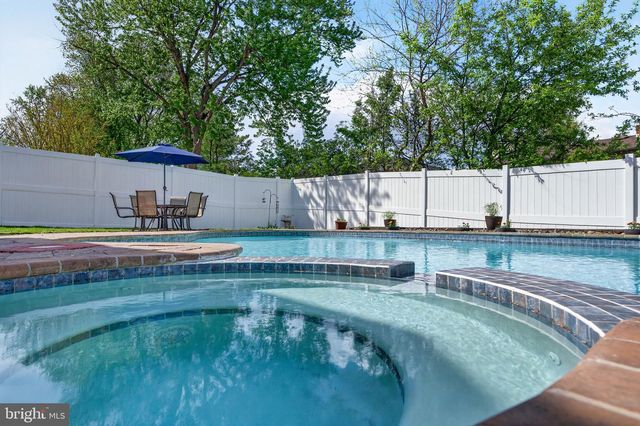 1737 LARK LN, Cherry Hill, NJ 08003