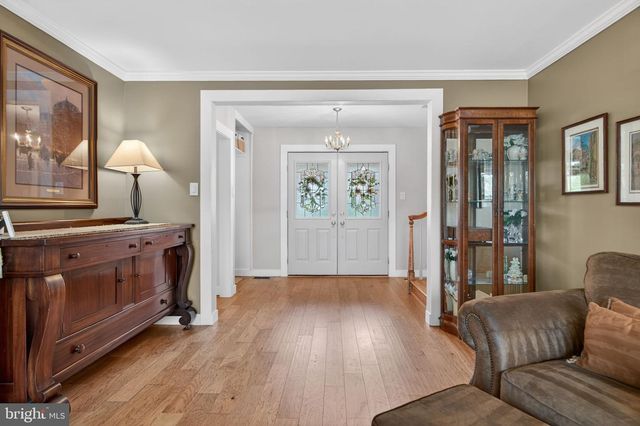 1737 LARK LN, Cherry Hill, NJ 08003