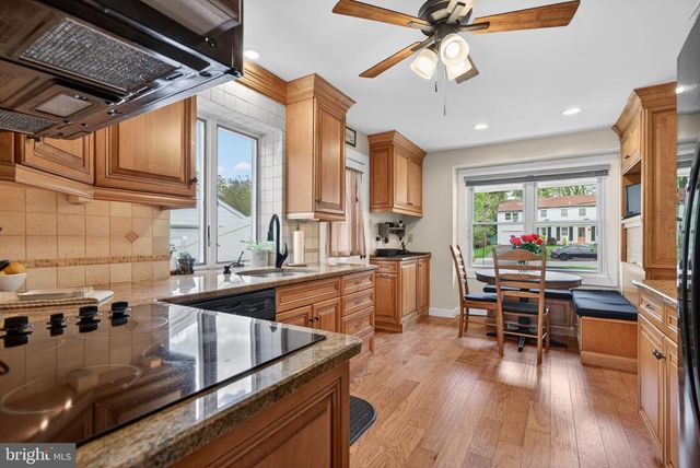 1737 LARK LN, Cherry Hill, NJ 08003