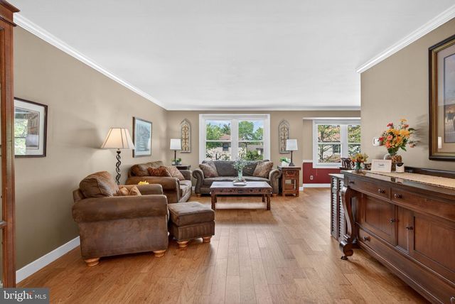 1737 LARK LN, Cherry Hill, NJ 08003