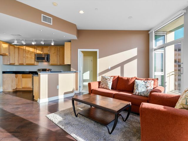 500 Throckmorton Street 1108, Fort Worth, TX 76102