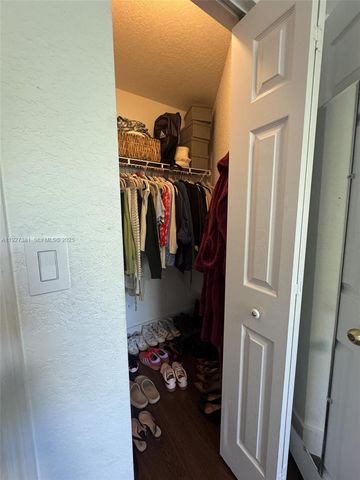 10973 NW 53rd Ln, Doral, FL 33178