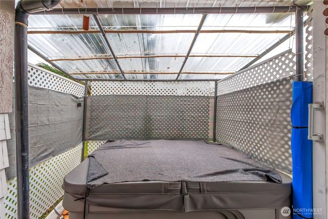 222 175th Street E, Spanaway, WA 98387