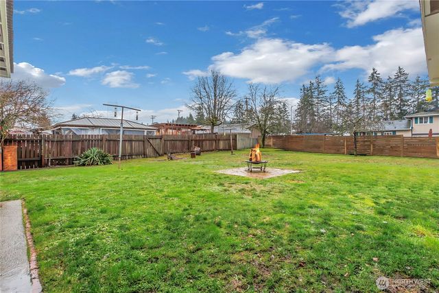 222 175th Street E, Spanaway, WA 98387