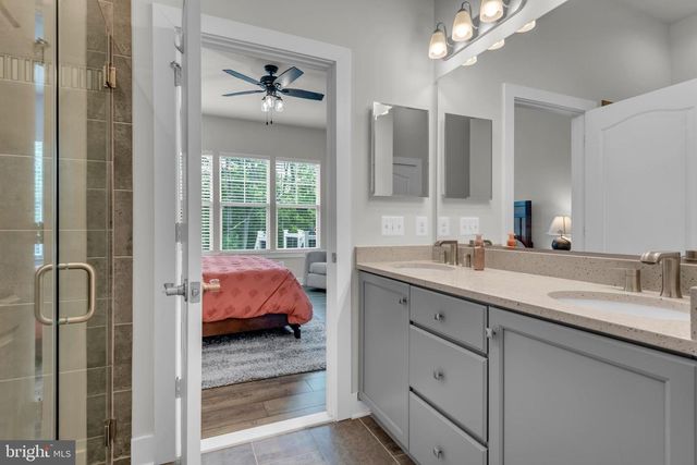 2820 TOWN VIEW CIR, New Windsor, MD 21776