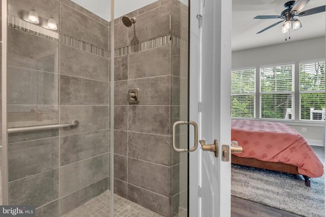 2820 TOWN VIEW CIR, New Windsor, MD 21776