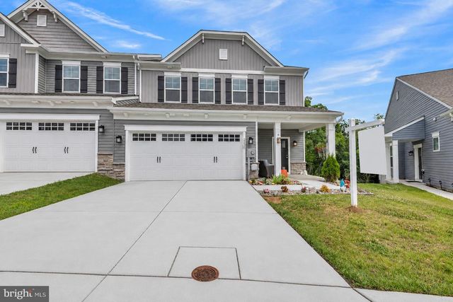2820 TOWN VIEW CIR, New Windsor, MD 21776