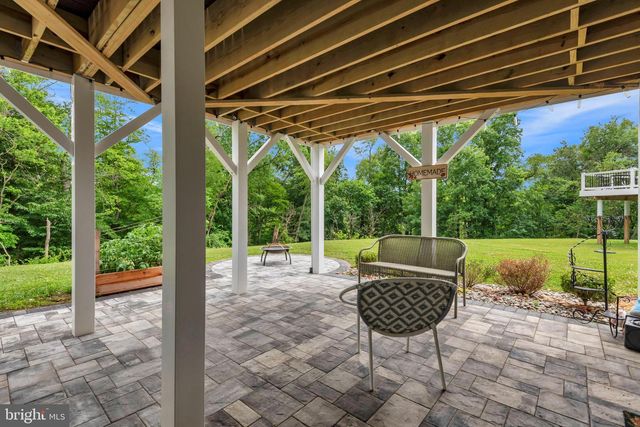 2820 TOWN VIEW CIR, New Windsor, MD 21776