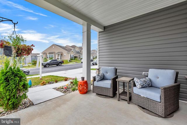 2820 TOWN VIEW CIR, New Windsor, MD 21776