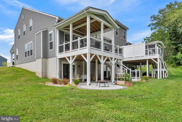 2820 TOWN VIEW CIR, New Windsor, MD 21776