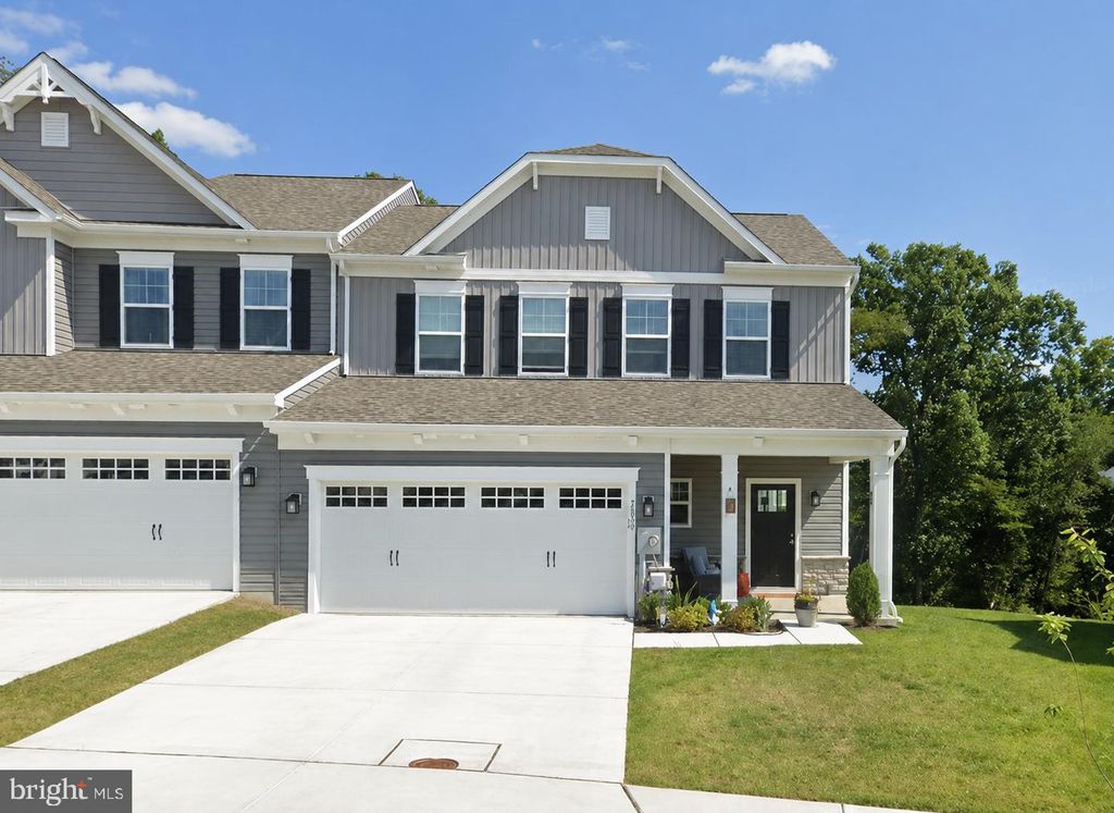 2820 TOWN VIEW CIR, New Windsor, MD 21776