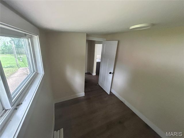 7353 Virginia Avenue, St Louis, MO 63111