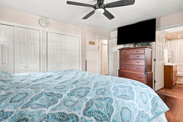 3734 Lorton Avenue, Davenport, IA 52807