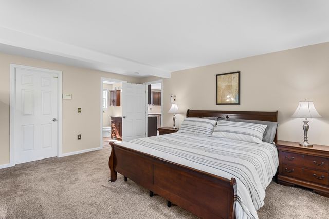 662 NH Route 129, Loudon, NH 03307