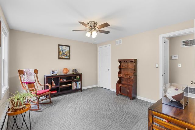 662 NH Route 129, Loudon, NH 03307