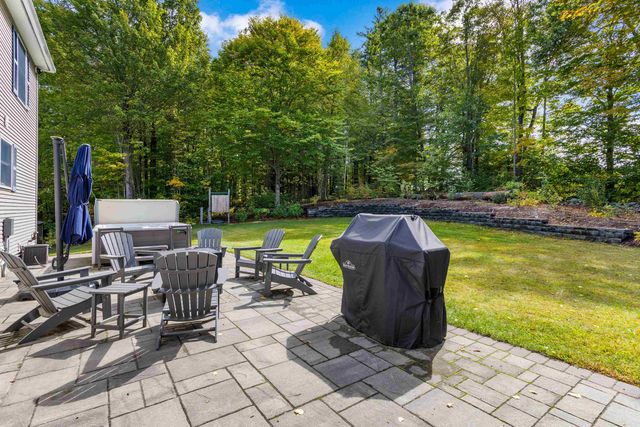 662 NH Route 129, Loudon, NH 03307