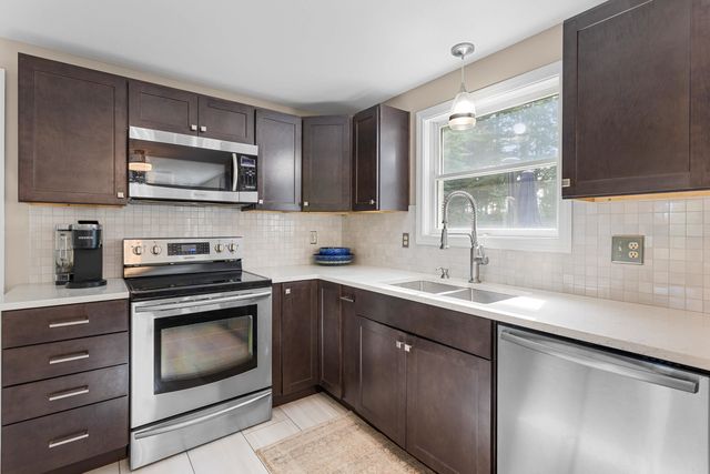 662 NH Route 129, Loudon, NH 03307