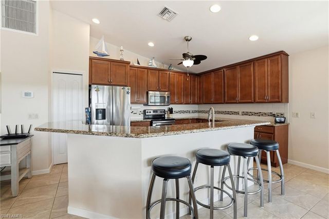 222 Flamingo ST, Fort Myers Beach, FL 33931