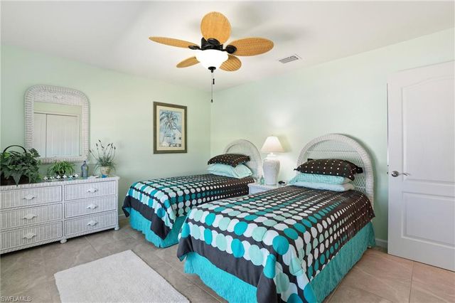 222 Flamingo ST, Fort Myers Beach, FL 33931