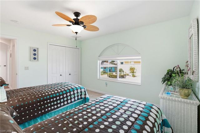 222 Flamingo ST, Fort Myers Beach, FL 33931