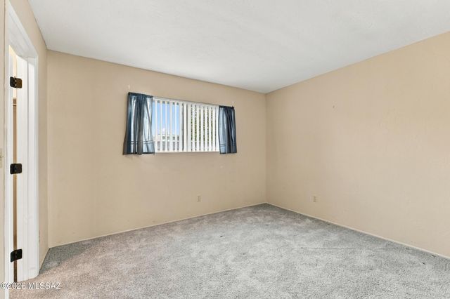 9127 E Calle Diego, Tucson, AZ 85710