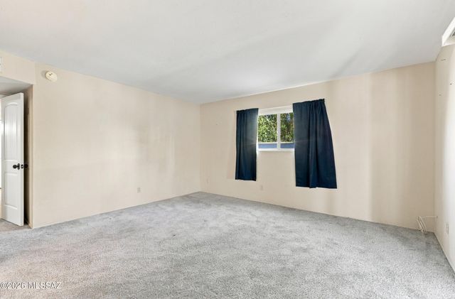 9127 E Calle Diego, Tucson, AZ 85710
