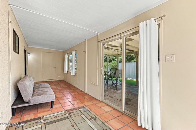 9127 E Calle Diego, Tucson, AZ 85710