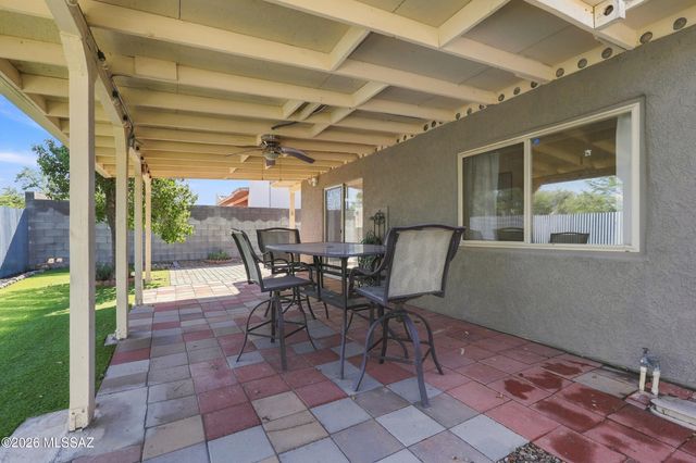 9127 E Calle Diego, Tucson, AZ 85710