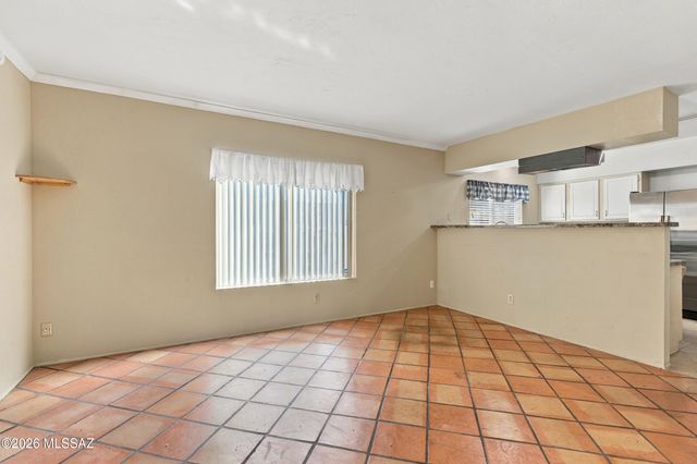 9127 E Calle Diego, Tucson, AZ 85710