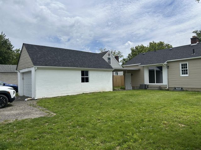 2416 E Livingston Avenue, Columbus, OH 43209