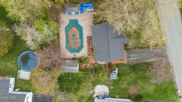 17 Cherry Lane, Brunswick, NY 12180