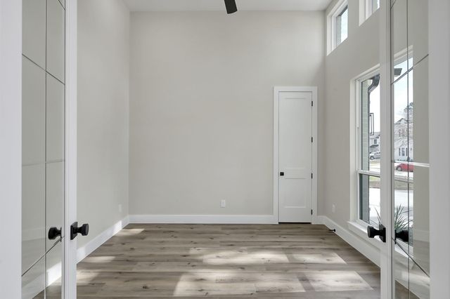 90 Wick Willow Rd, Montgomery, TX 77356