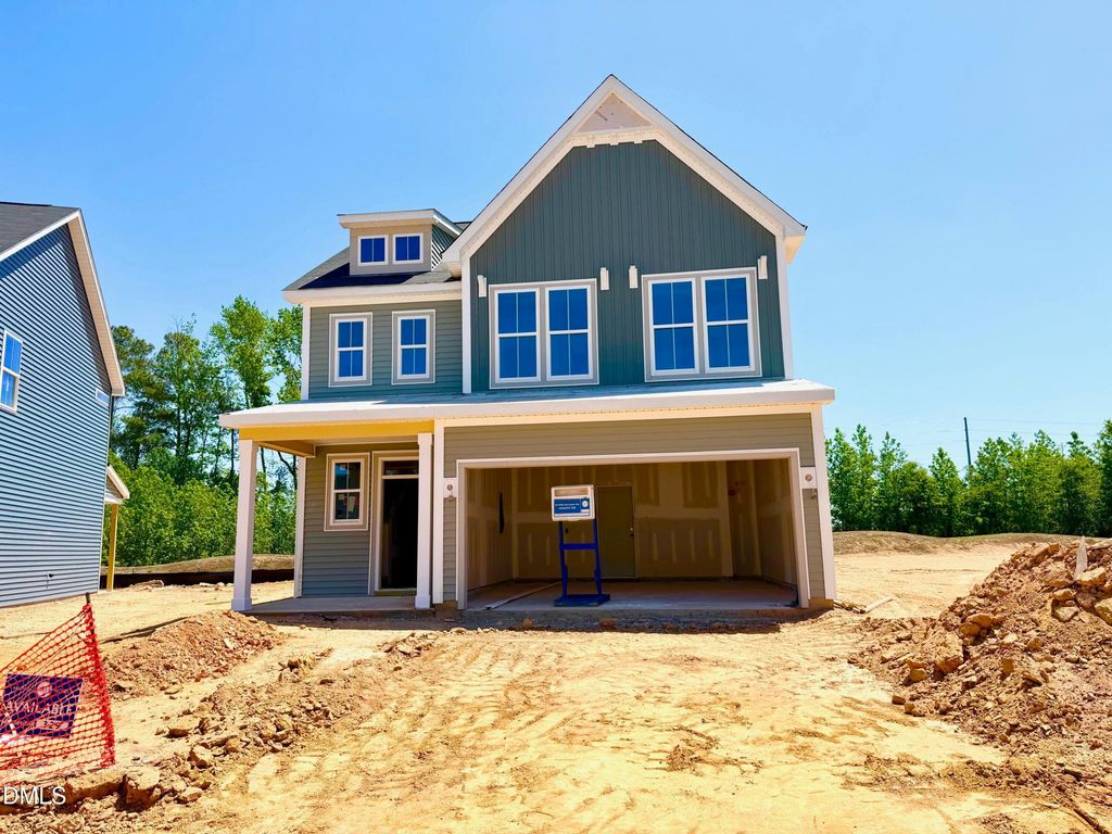 447 White Oak Garden Way 328, Garner, NC 27529